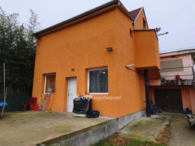 Szigetszentmikl�si 76 nm-es h�z elad�