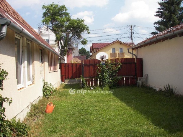 Szigetszentmikl�si elad� 195 nm-es h�z