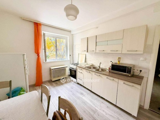 Szigetszentmikl�si elad� 62 nm-es lak�s