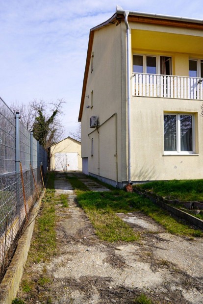 Szigetszentmikl�son 130nm-es cs.h�z