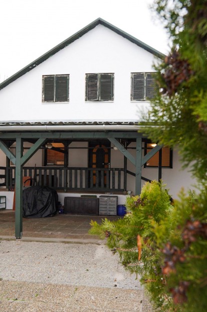 Szigetszentmikl�son 90nm-es nyaral�