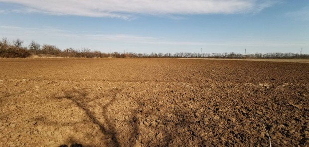 Szilvav�lgyben telek elad�