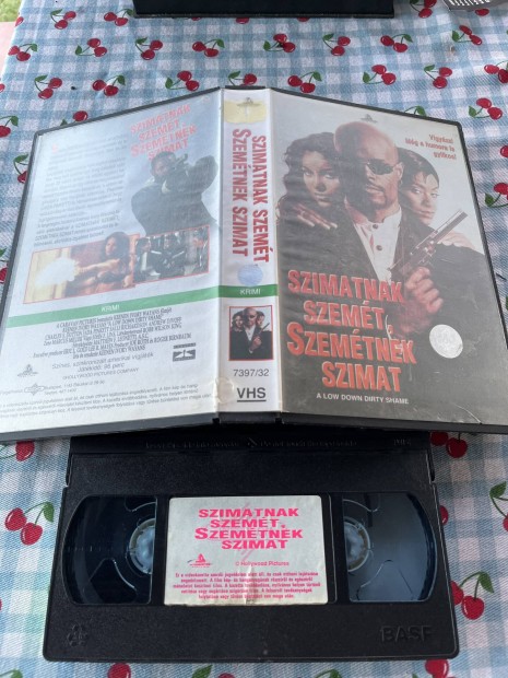 Szimatnak szemét,szemétnek szimat vhs film