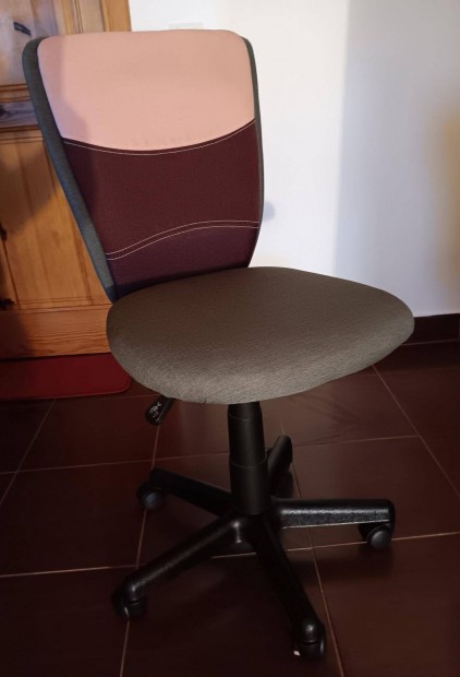 Színes lányka íróasztal szék