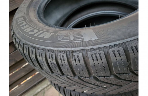 Szinte j 4db Michelin Alpin 6 215/60/16 tligumi tli gumi