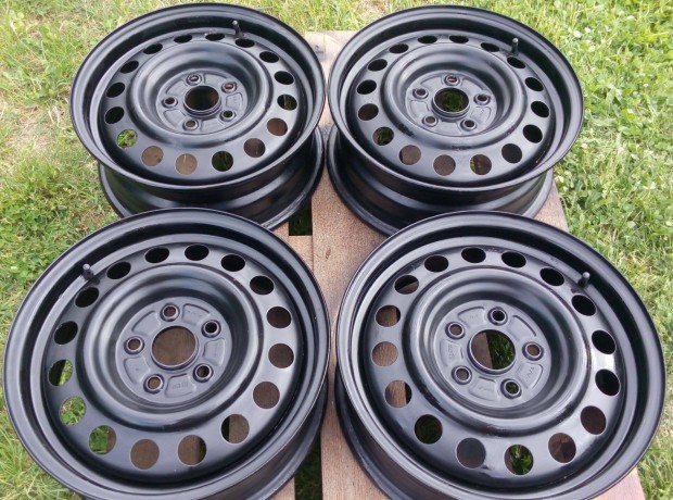 Szinte új 5x114.3 R16 Suzuki SX4 S-Cross Vitara Escudo felni + Tpms!