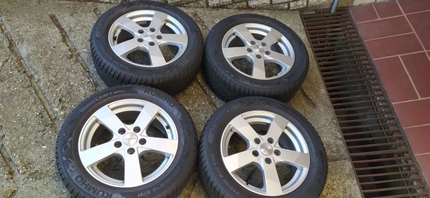 Szinte új Kumho Wintercraft WP52 215 55 16 97h téli gumi+ alufelni