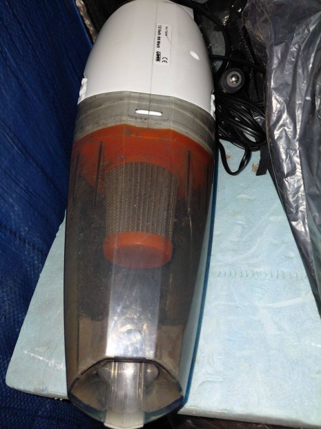 Szinte �j Tornado autoporsz�v� elad�