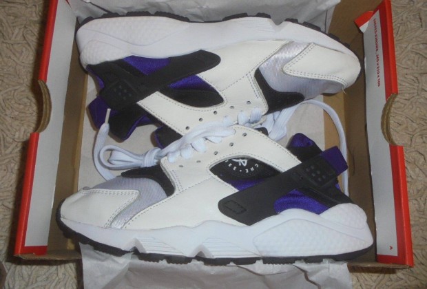 Szinte j, 38-s Nike Air Huarache prmium sportcip 49eft helyett