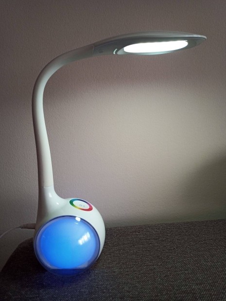 Színváltós LED asztali lámpa (Új)