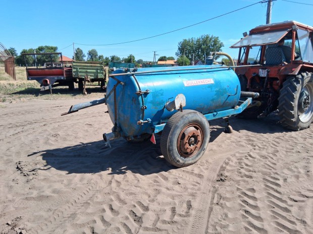 Szippant 2800 literes