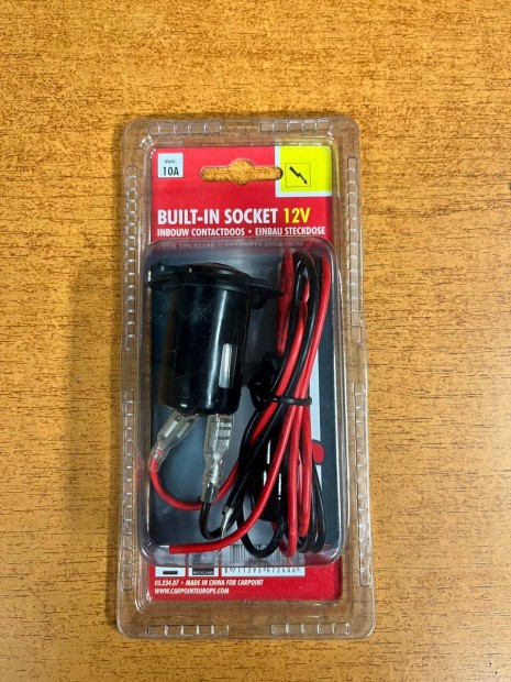 Szivargy�jt� aljzat, bes�llyeszthet�, �j