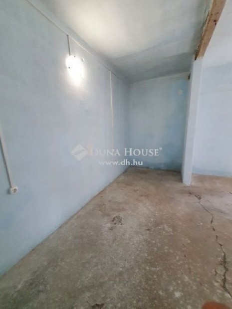 Szobi elad� 45 nm-es h�z