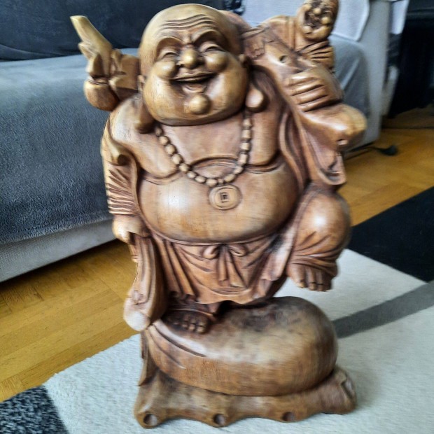 Szobor, fbl faragott szerencsthoz Budha szobor