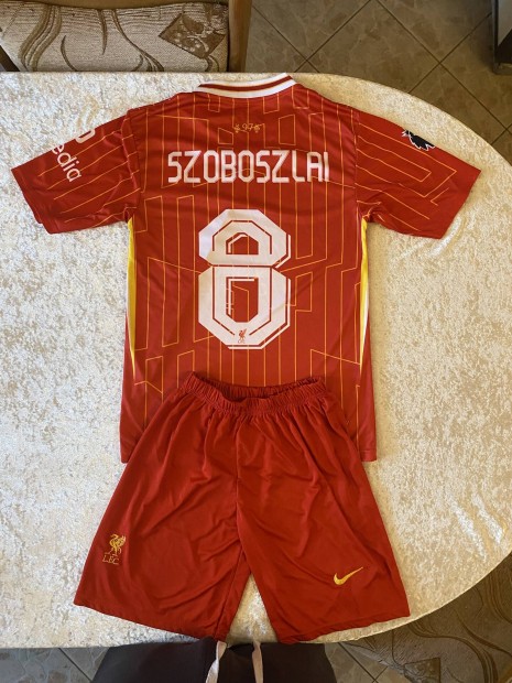 Szoboszlai Dominik Liverpool szerelés