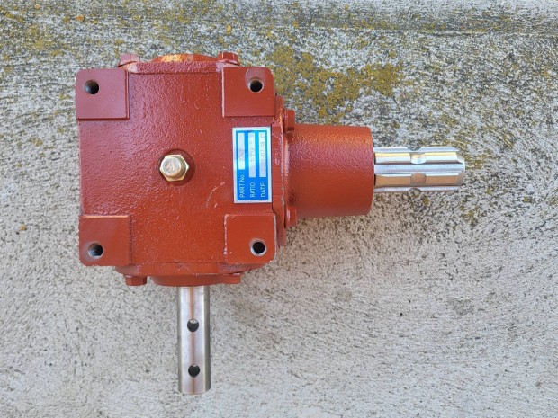 Sz�ghajt�m� 23 Le 1:1,9 gyors�t�s