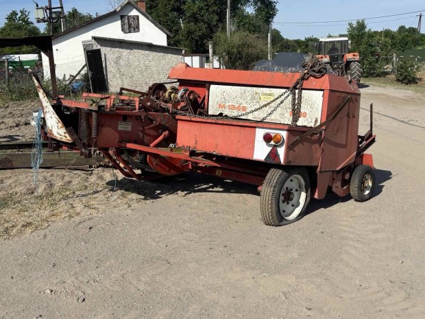 Szolnoki mezgp M1345 kiskocka blz