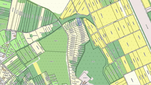 Sz�l�birtok-lehet�s�g az Egri borvid�k ikonikus Mereng� d�l�j�ben