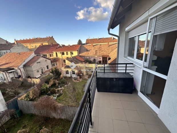 Szombathely - Belvros, 3 szobs, ignyes Elad laks, Szombathely