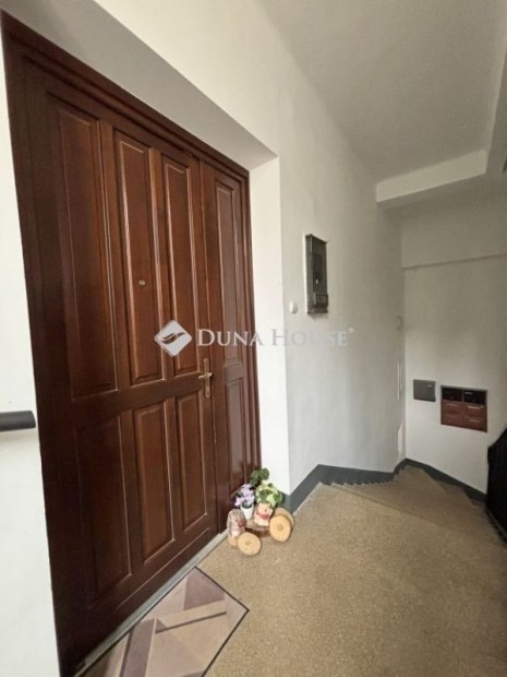 Szombathelyi 143 nm-es lak�s elad�