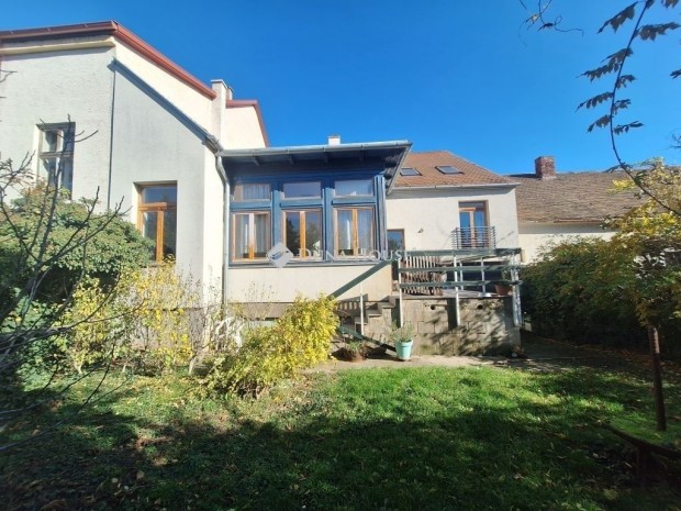 Szombathelyi elad� 160 nm-es h�z