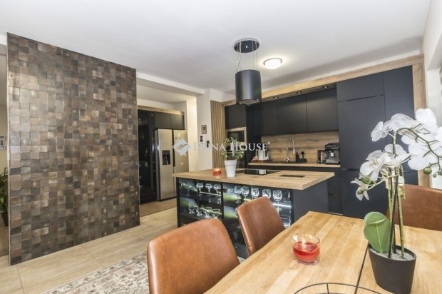 Szombathelyi elad� 175 nm-es h�z