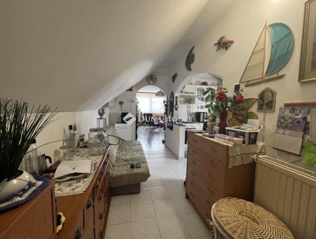 Szombathelyi elad� 302 nm-es h�z #4968587