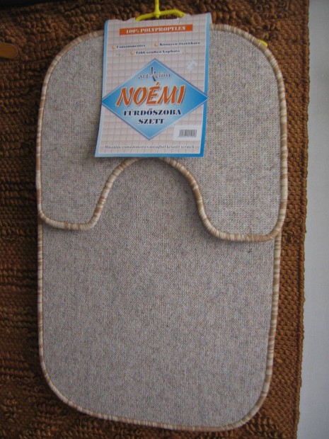 Sz�nyeg szett f�rd�szob�ba, 2 darabos