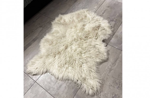 Sz�rme sz�nyeg 1db - J� �llapot�