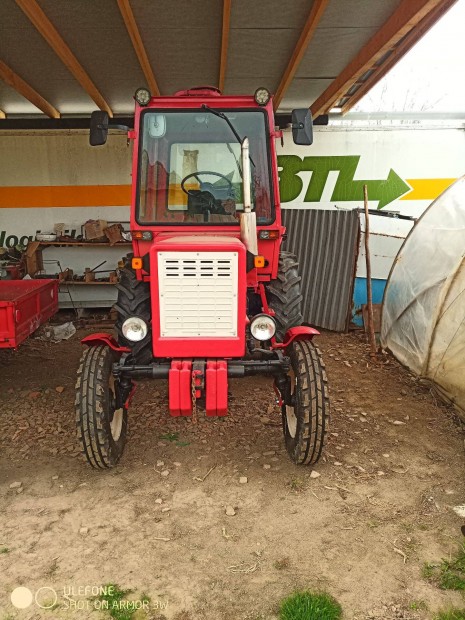 T25 a traktor
