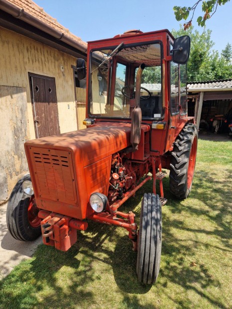 T25 kistraktor