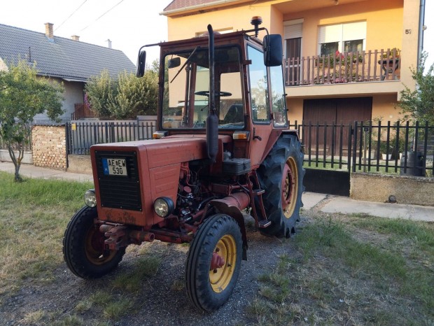 T25 kistraktor traktor lgfkrendszerrel s szervval