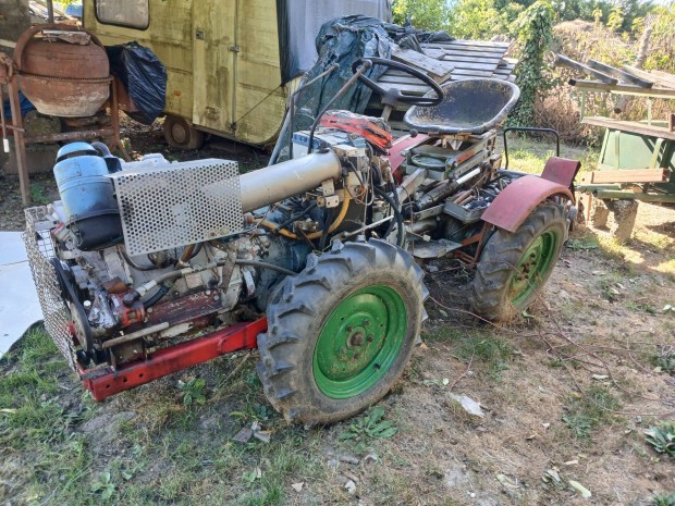 T4K traktor Dzel