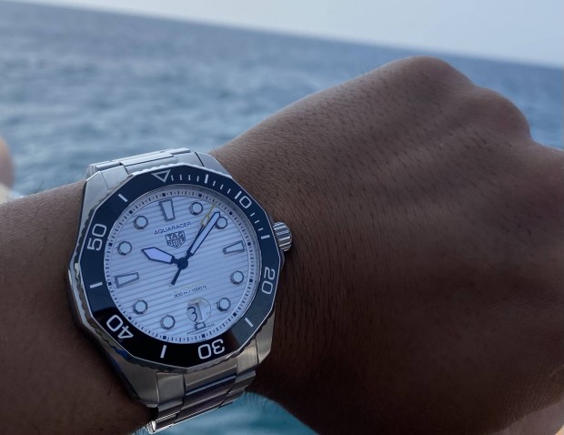 TAG Heuer Aquaracer Professional 300