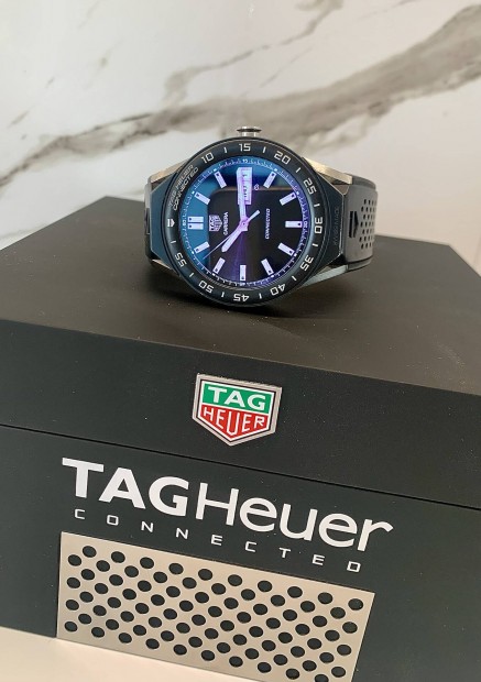 TAG Heuer Connected