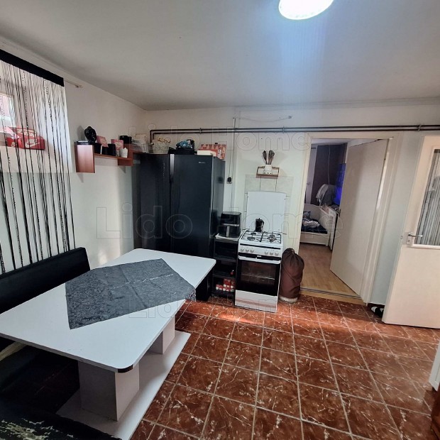 TAM�SIBAN a f�rd�t�l 3 km-re elad� j� �llapot� CSAL�DI H�Z!