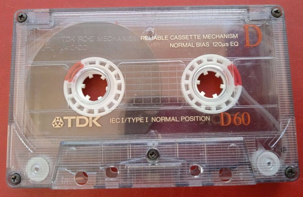 TDK D 60 retro audio kazetta , borító papír nélkül , RC-II Reliable