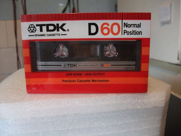 TDK D - 60 magn deck kazetta ( 1982 )