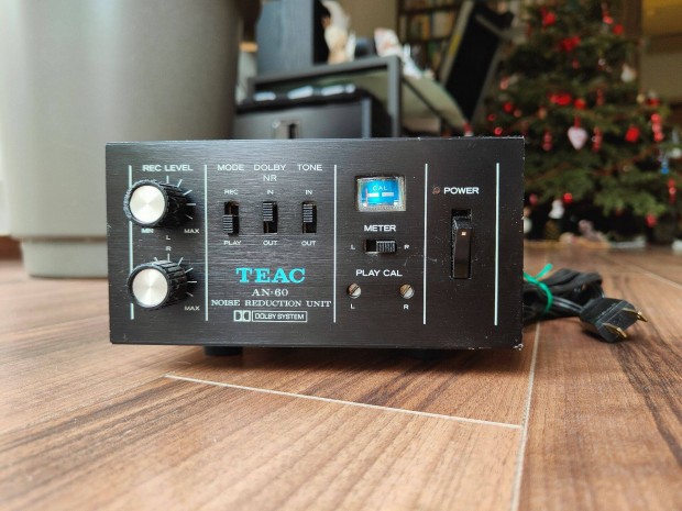 TEAC AN-60 zajcskkent egysg