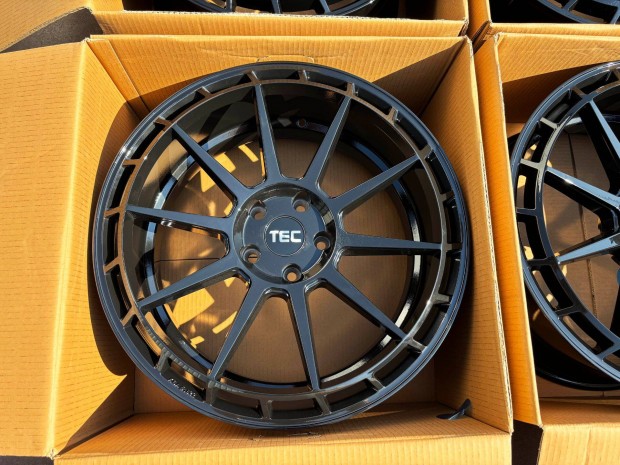 TEC GT8 20" 5x120 �j konk�v alufelni 20 coll VW Transporter T5 T6 BMW