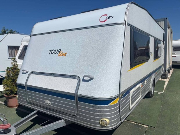 TEC Tour Live 560 -családi lakókocsi névre írva-