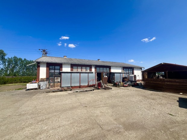 TELEPHELY, M�HELY ELAD�  KIV�L� LOK�CI�, BEFEKTET�SNEK IS T�K�LETES!