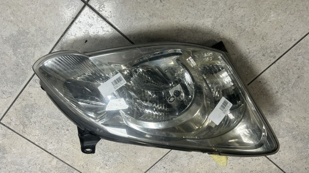 TOYOTA COROLLA J. E. F�NYSZ�R� 81130-02380 elad�