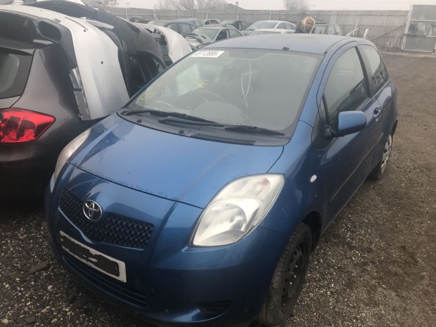 TOYOTA YARIS elad�