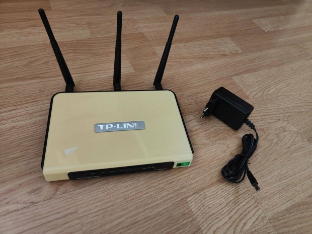 TP-Link 1043ND v1.8 router