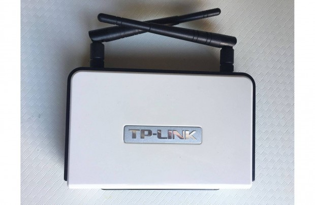 TP-Link 300Mbps-os N router elad