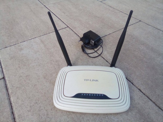 TP-Link 841N (TL-WR841N) router, internet eloszt harmadron, Gyr