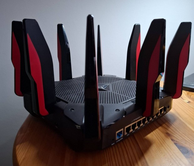 TP-Link AX11000 Gaming router