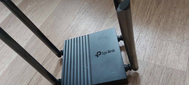 TP-Link Archer A64 AC1200 MU-MIMO Dual-Band Gigabit Router elad. TP-L