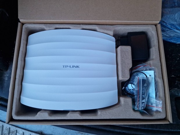 TP-Link EAP320 WiFi Access Point
